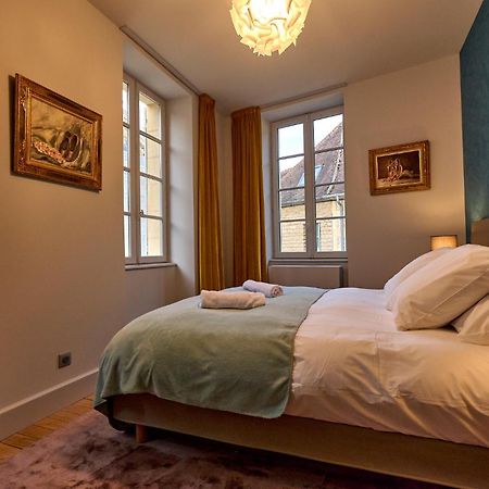 Appartement Montagnon - Les Suites Du Palais - Classe 4 Etoiles, Parking Prive, Vue Cathedrale, 3 Chambres, Primo C0Nciergerie Nevers Bagian luar foto