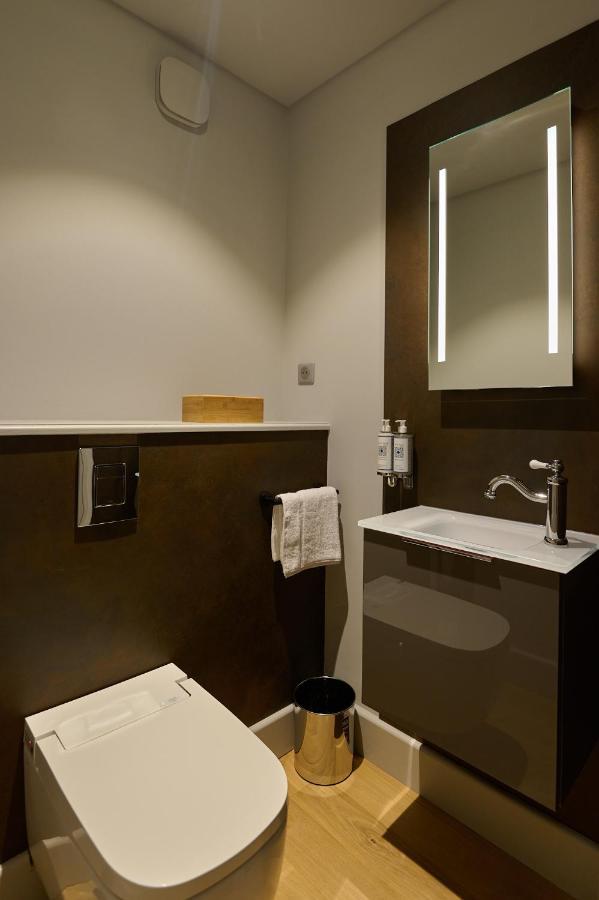 Appartement Montagnon - Les Suites Du Palais - Classe 4 Etoiles, Parking Prive, Vue Cathedrale, 3 Chambres, Primo C0Nciergerie Nevers Bagian luar foto