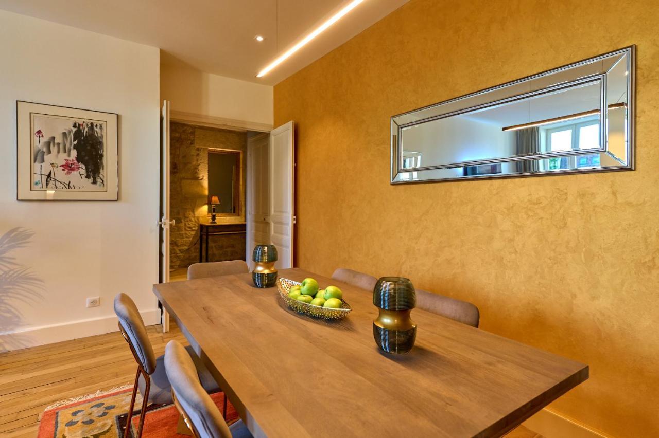 Appartement Montagnon - Les Suites Du Palais - Classe 4 Etoiles, Parking Prive, Vue Cathedrale, 3 Chambres, Primo C0Nciergerie Nevers Bagian luar foto